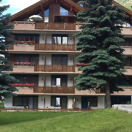 St Martin Apartament *